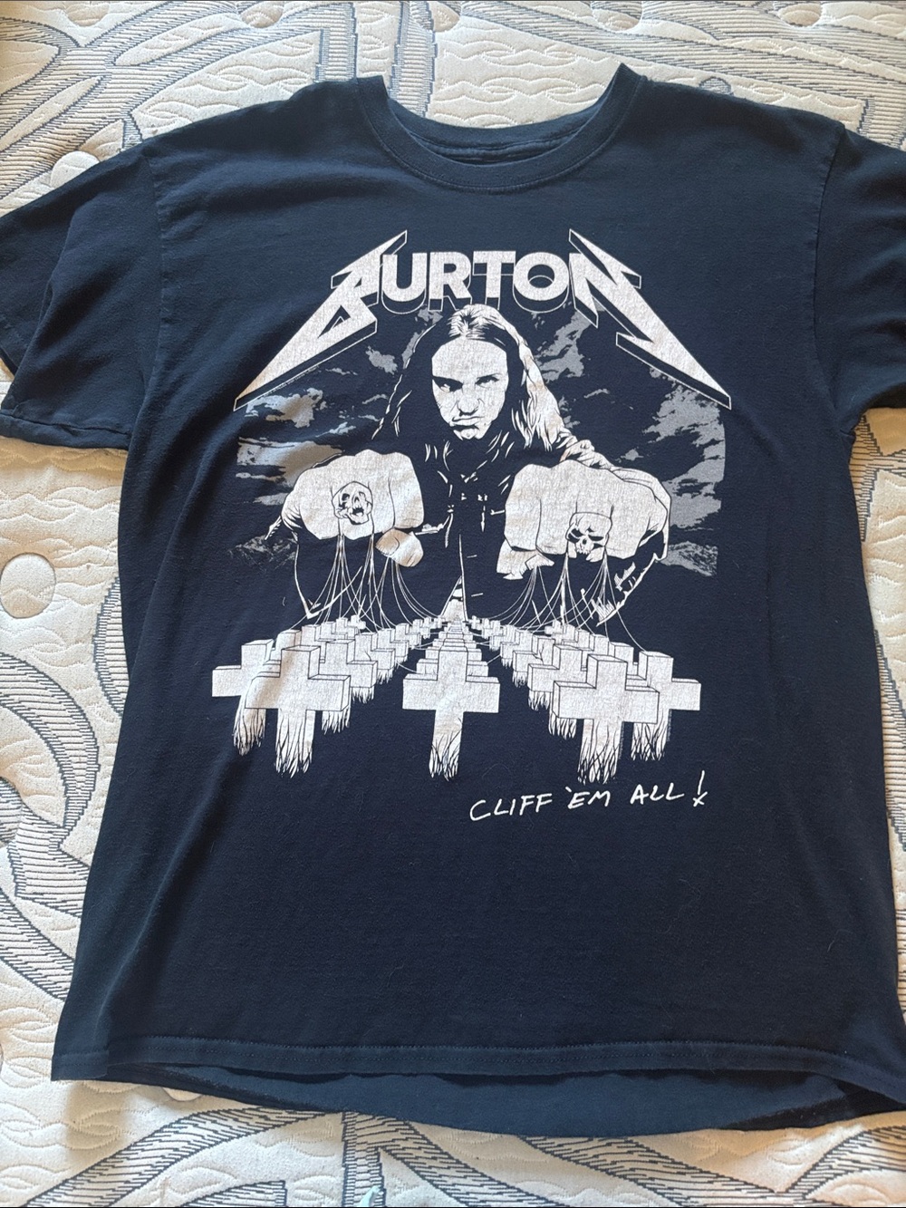 Metallica—Cliff Burton “Cliff ‘em All!” T-shirt